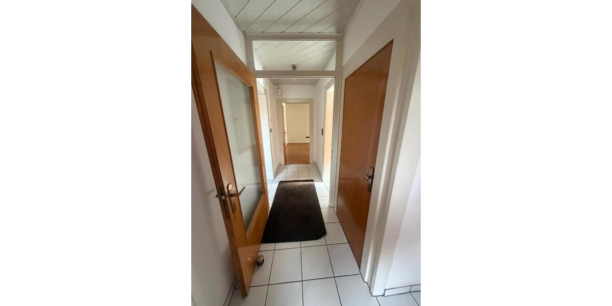 Einfamilienhaus Eggolsheim - 5 Zimmer, 135 m&sup2;, 1.690&euro; | Angebot:26634670