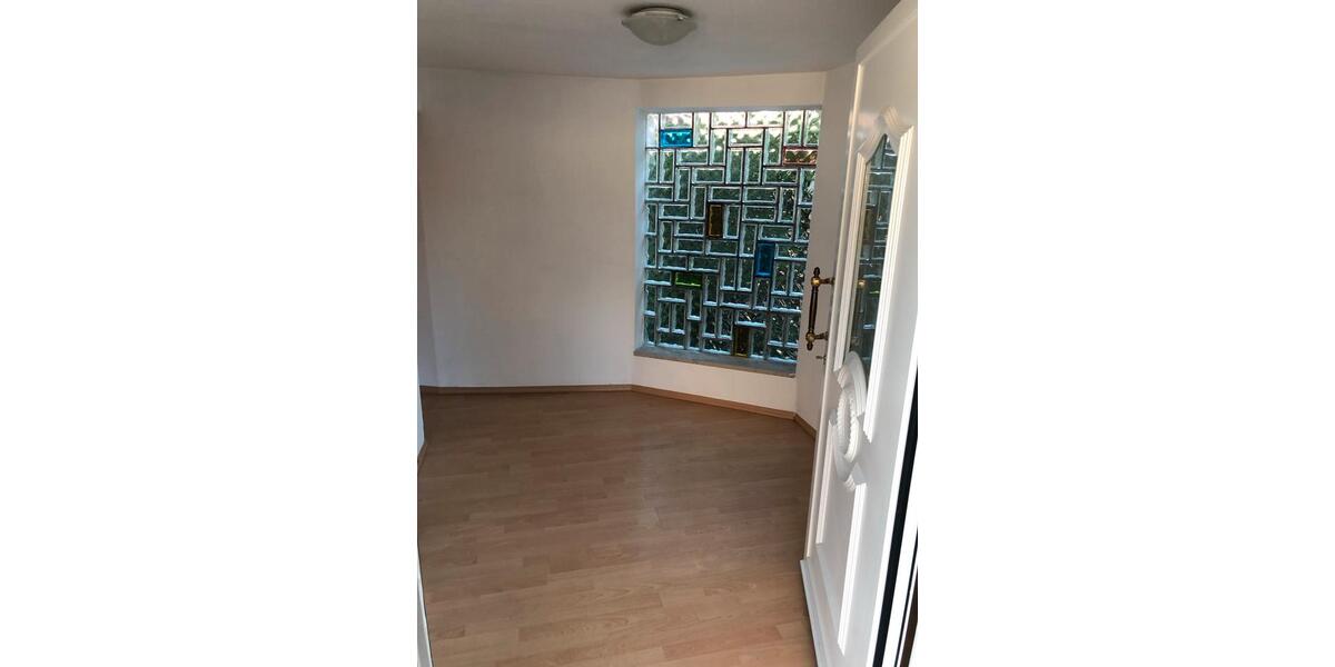 Einfamilienhaus Ensdorf - 3 Zimmer, 95 m&sup2;, 800&euro; | Angebot:25895288