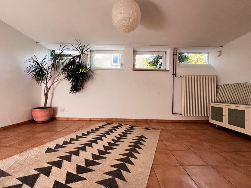 Helles Zimmer Ideal für Pendler, Homeoffice oder AtelierWerkraum zimmer