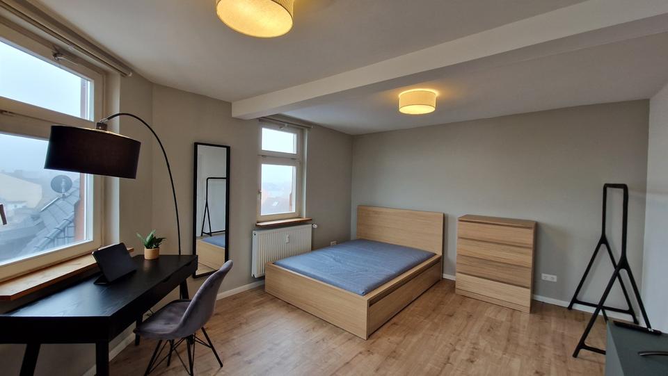 Wohnen auf Zeit Offenbach am Main Hafen - 5 Zimmer, 138 m&sup2;, 650&euro; | Angebot:26181825