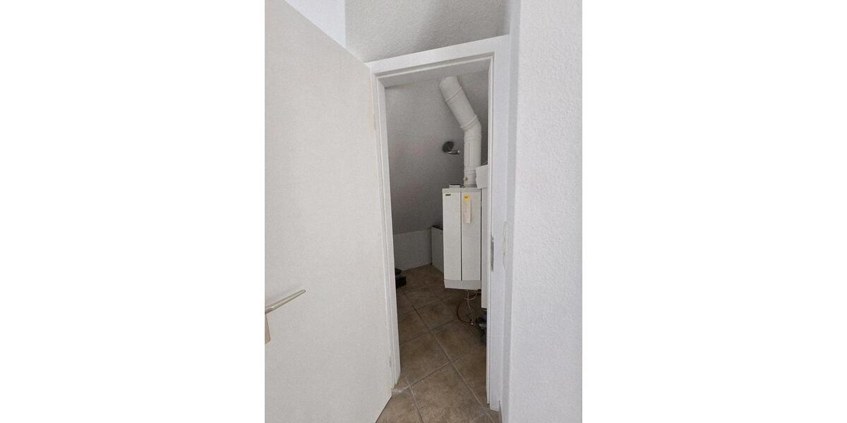 Dachgeschoßwohnung Bad Münstereifel - 2 Zimmer, 81 m&sup2;, 990&euro; | Angebot:24832786