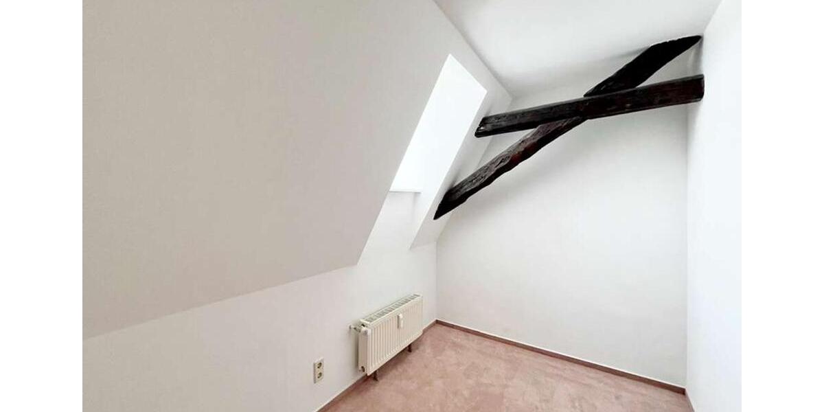 Dachgeschoßwohnung Geithain - 3 Zimmer, 65 m&sup2;, 520&euro; | Angebot:25017746