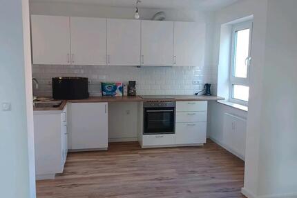 Wohnung Lübeck Sankt Jürgen - 4 Zimmer, 90 m&sup2;, 1.780&euro; | Angebot:25282421