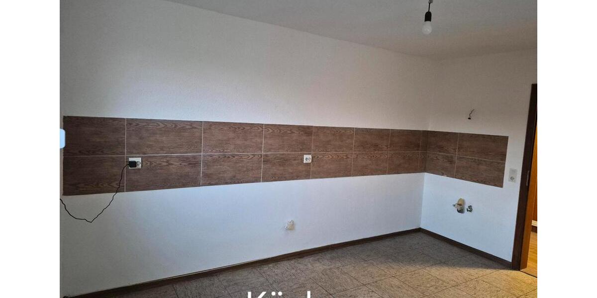 Dachgeschoßwohnung Kirchhain - 3 Zimmer, 80 m&sup2;, 500&euro; | Angebot:26272102