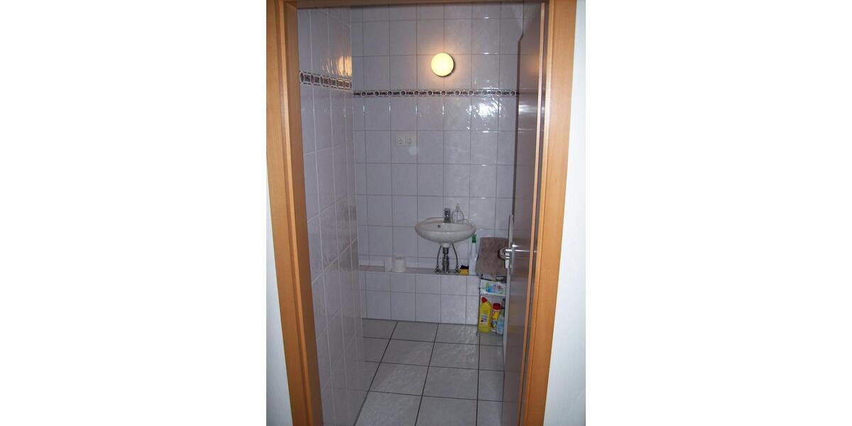 Erdgeschoßwohnung Mannheim Hochstätt - 3 Zimmer, 80 m&sup2;, 1.100&euro; | Angebot:26644316