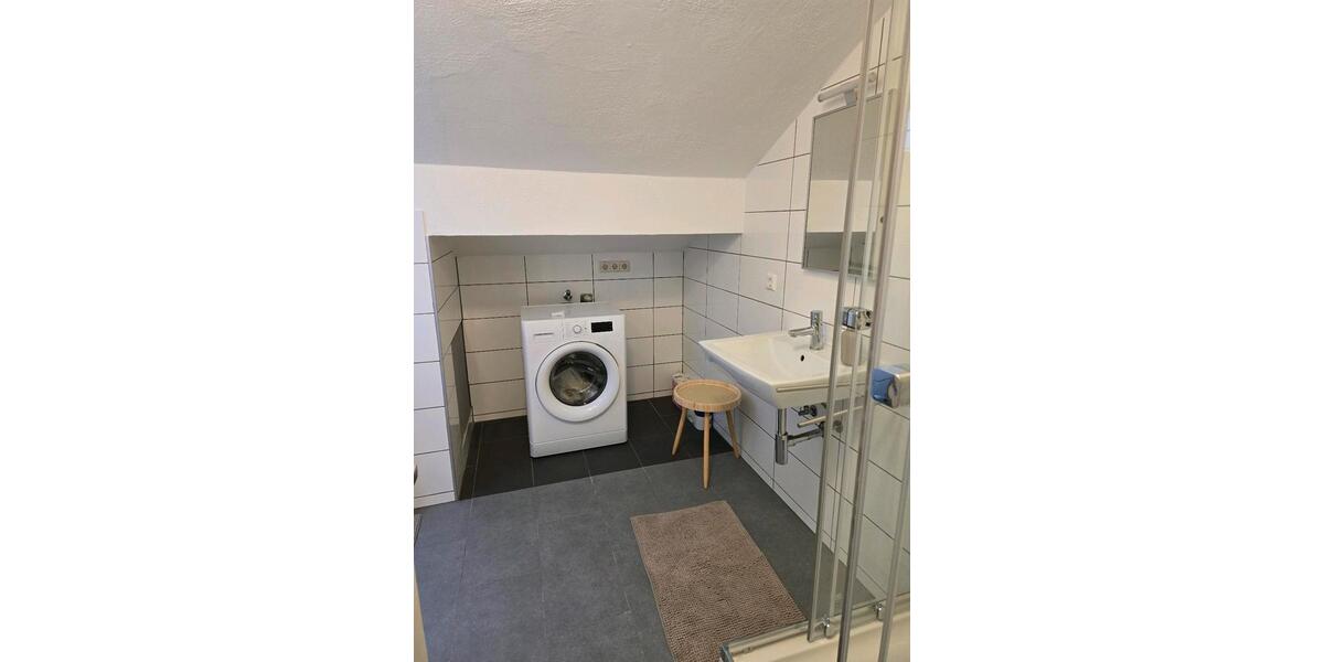 Dachgeschoßwohnung Oberndorf am Neckar - 2 Zimmer, 38 m&sup2;, 750&euro; | Angebot:25340824