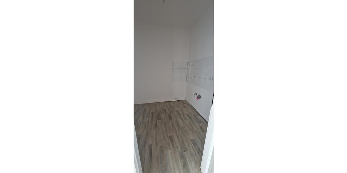 Etagenwohnung Brandenburg an der Havel Görden - 4 Zimmer, 69 m&sup2;, 484&euro; | Angebot:26004927