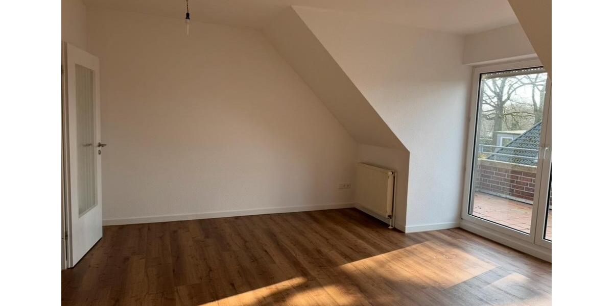 Dachgeschoßwohnung Lingen (Ems) - 2 Zimmer, 77 m&sup2;, 760&euro; | Angebot:26452211
