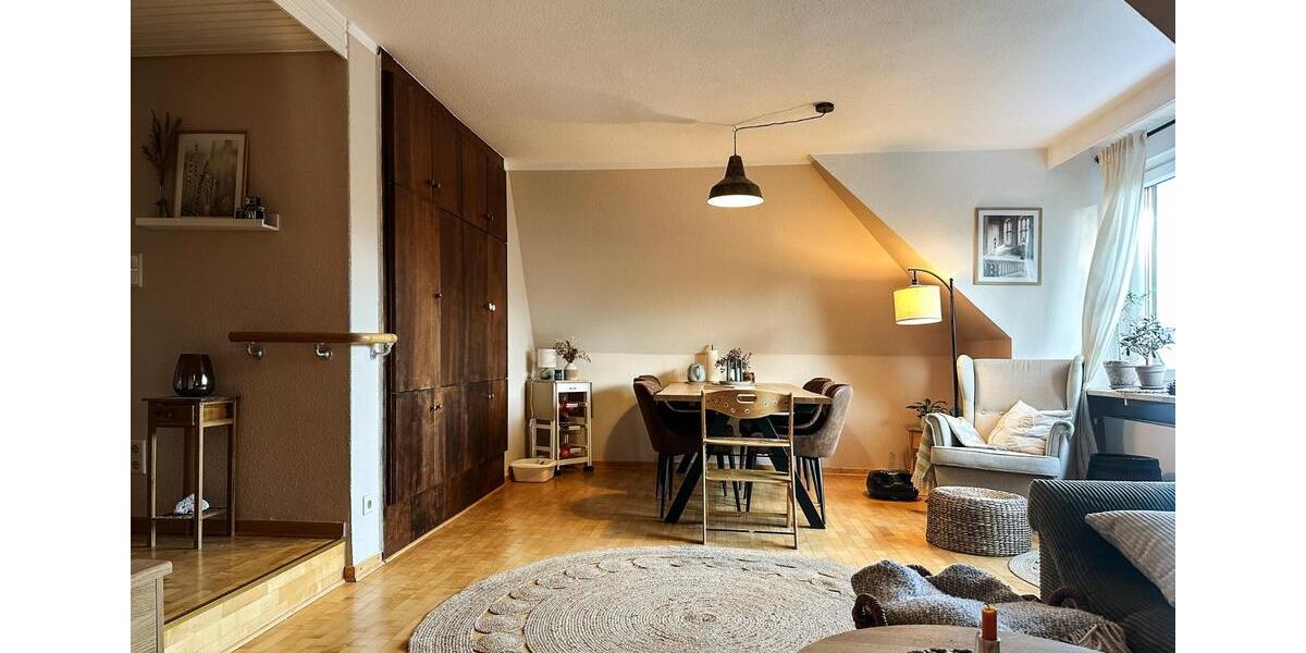 Dachgeschoßwohnung Malente - 3 Zimmer, 80 m&sup2;, 830&euro; | Angebot:25415903