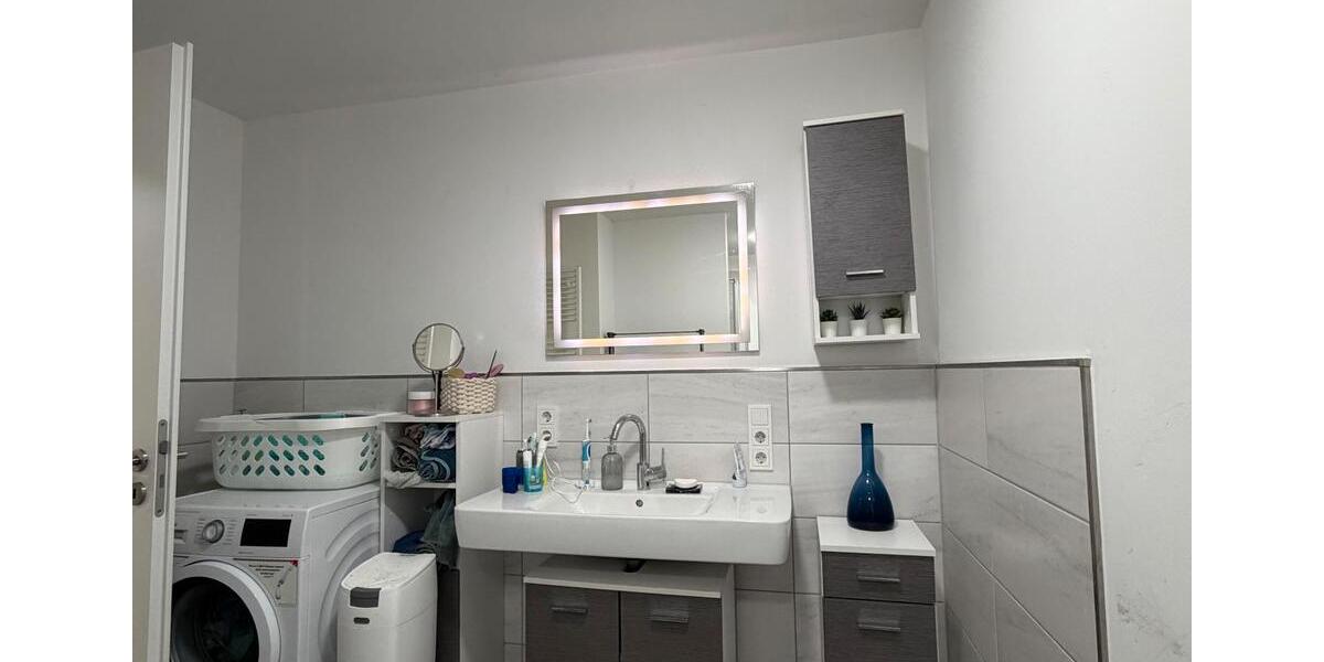 Erdgeschoßwohnung Bielefeld - 3 Zimmer, 104 m&sup2;, 1.250&euro; | Angebot:26586796