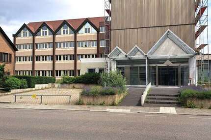 Büro in Wegberg 3.630 € 330 m² zimmer