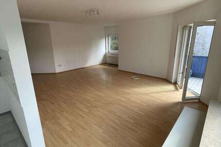 Wohnung Sinsheim - 3.5 Zimmer, 94 m&sup2;, 970&euro; | Angebot:26985866