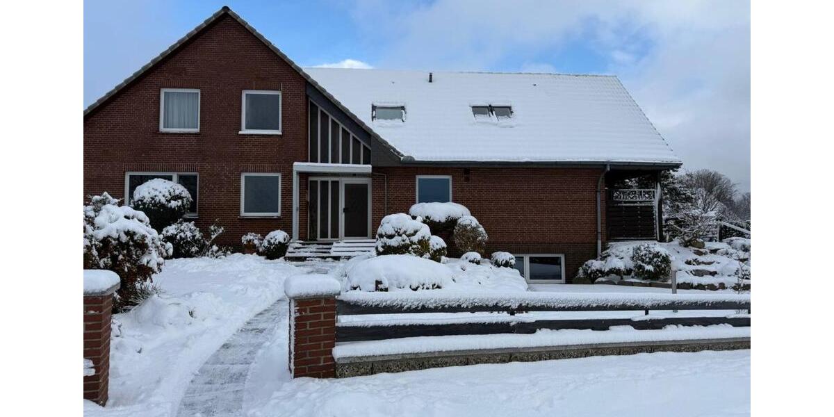 3-Zi. Wohnung in ruhiger Lage mit weitem landschaftlichen Blick 3 zimmer