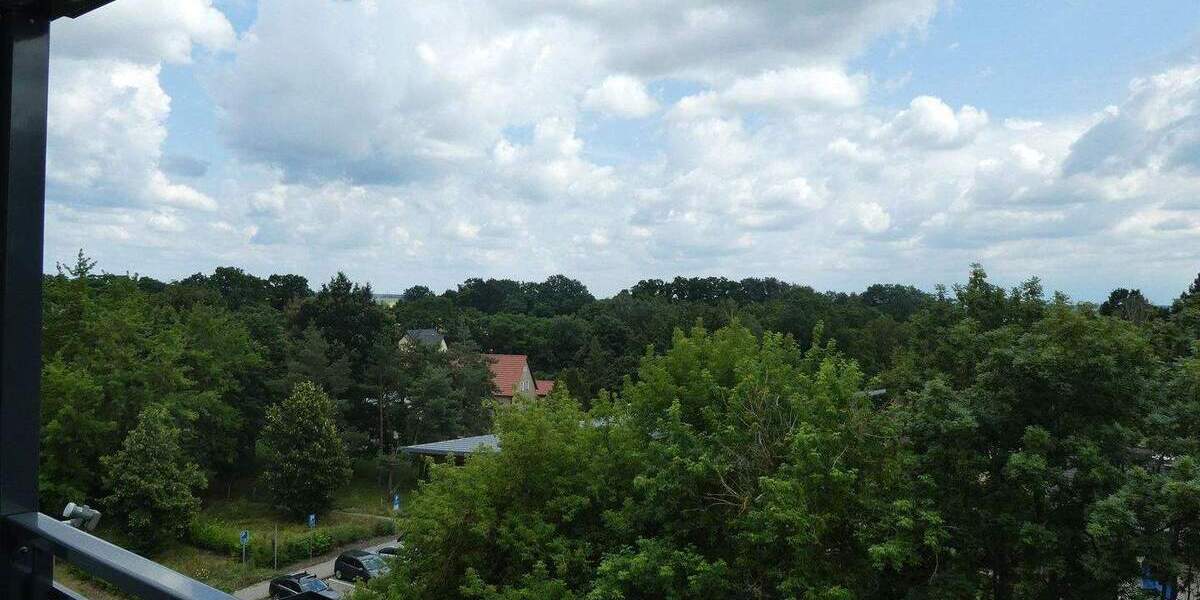 Blick über Bad Düben von oben...Balkon + Einbauküche! 3 zimmer