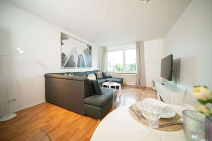 Zimmer Düsseldorf Bilk - 1 Zimmer, 1.940&euro; | Angebot:24224034