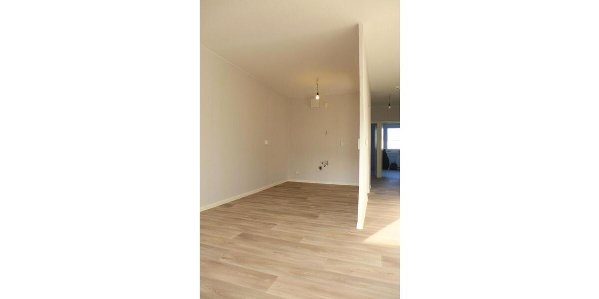 Etagenwohnung Sondershausen - 3 Zimmer, 60 m&sup2;, 424&euro; | Angebot:26003737