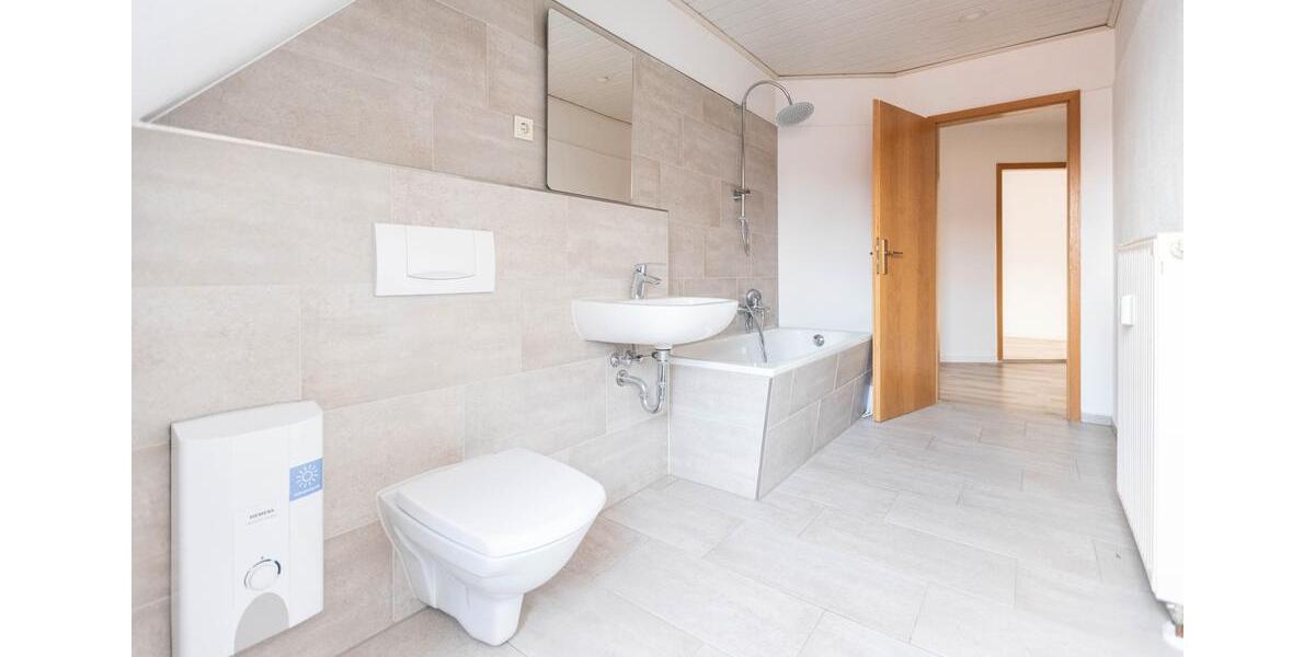 Etagenwohnung Torgau - 1 Zimmer, 145 m&sup2;, 995&euro; | Angebot:26300859