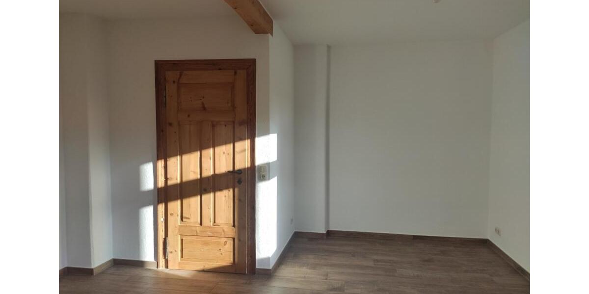 4-Zi.-Mietwohnung Balkon, Einbauküche & Elbblick (1. OG) - Meißen rechts der Elbe-MW4a0601 4 zimmer