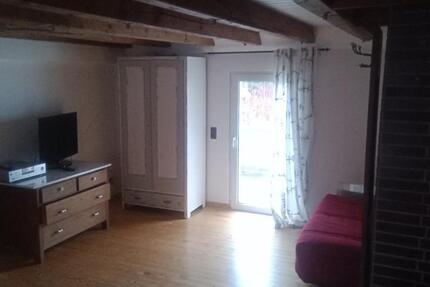 Wohnen auf Zeit Waldbröl - 7 Zimmer, 150 m&sup2;, 50&euro; | Angebot:25389985