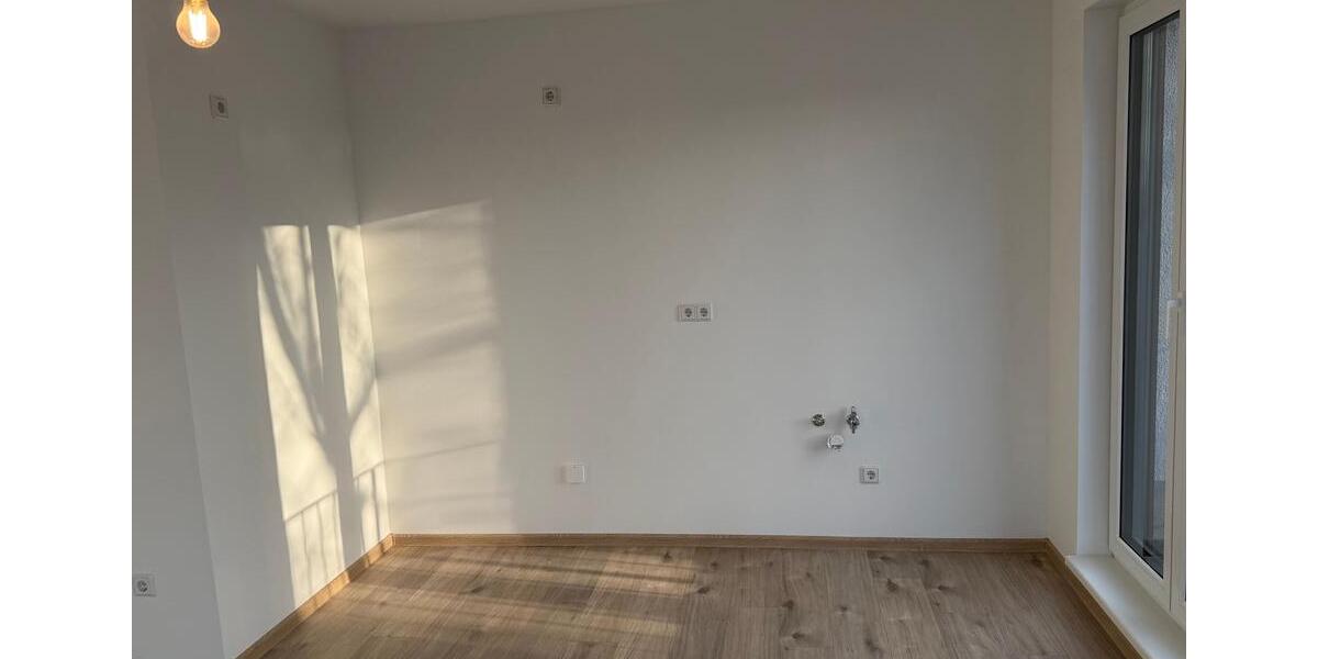 Dachgeschoßwohnung Berlin Treptow-Köpenick - 2 Zimmer, 61 m&sup2;, 1.392&euro; | Angebot:22987354
