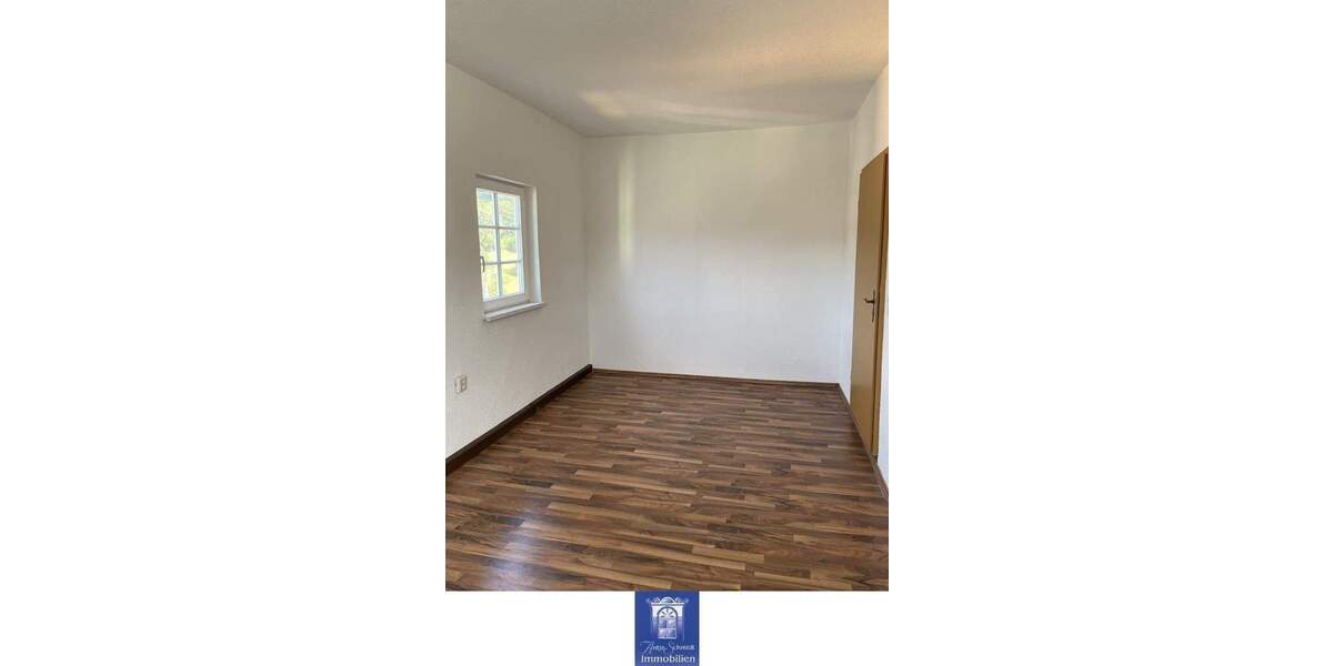 Etagenwohnung Lauenstein Lauenstein - 3 Zimmer, 72 m&sup2;, 389&euro; | Angebot:25708872