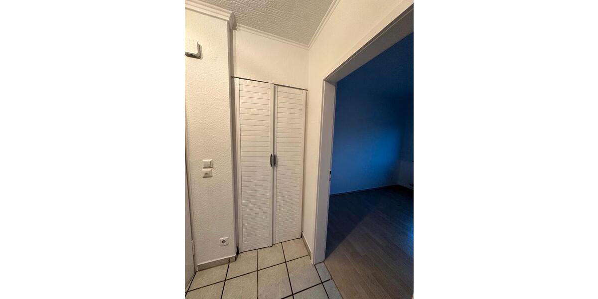 Etagenwohnung Philippsburg - 2 Zimmer, 65 m&sup2;, 1.300&euro; | Angebot:25993627