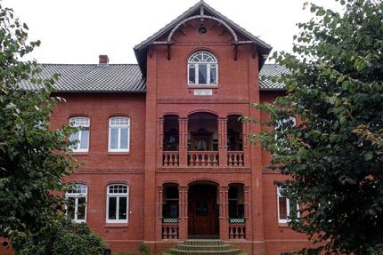 Wohnung Diesdorf - 3.5 Zimmer, 97 m&sup2;, 420&euro; | Angebot:25843384