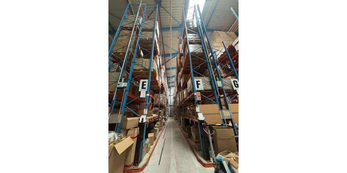 Halle in Reilingen 8.487 € 1845 m² zimmer