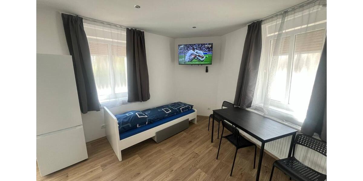 Wohnen auf Zeit Neustrelitz - 16 Zimmer, 400 m&sup2;, 18&euro; | Angebot:20970186