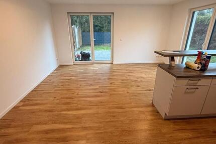 Berlin-Mahlsdorf Doppelhaushälfte zu vermieten 1750 € kalt 4 zimmer