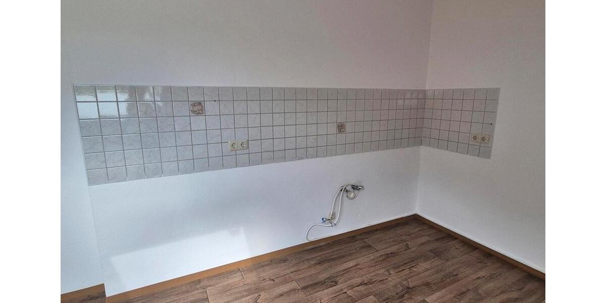Dachgeschoßwohnung Plößberg - 4 Zimmer, 85 m&sup2;, 650&euro; | Angebot:26226853