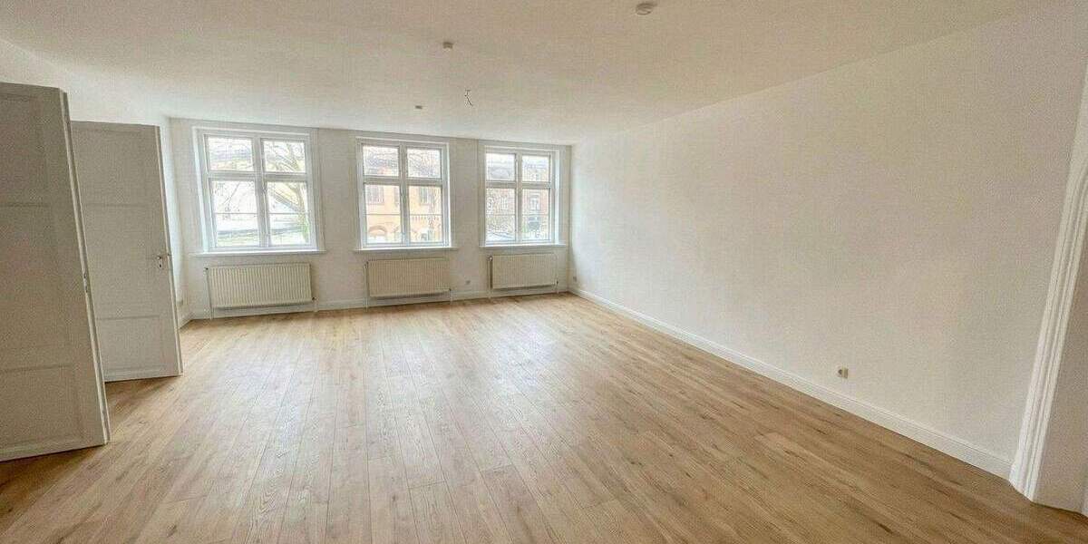 Etagenwohnung Itzehoe - 3 Zimmer, 108 m&sup2;, 925&euro; | Angebot:24860530