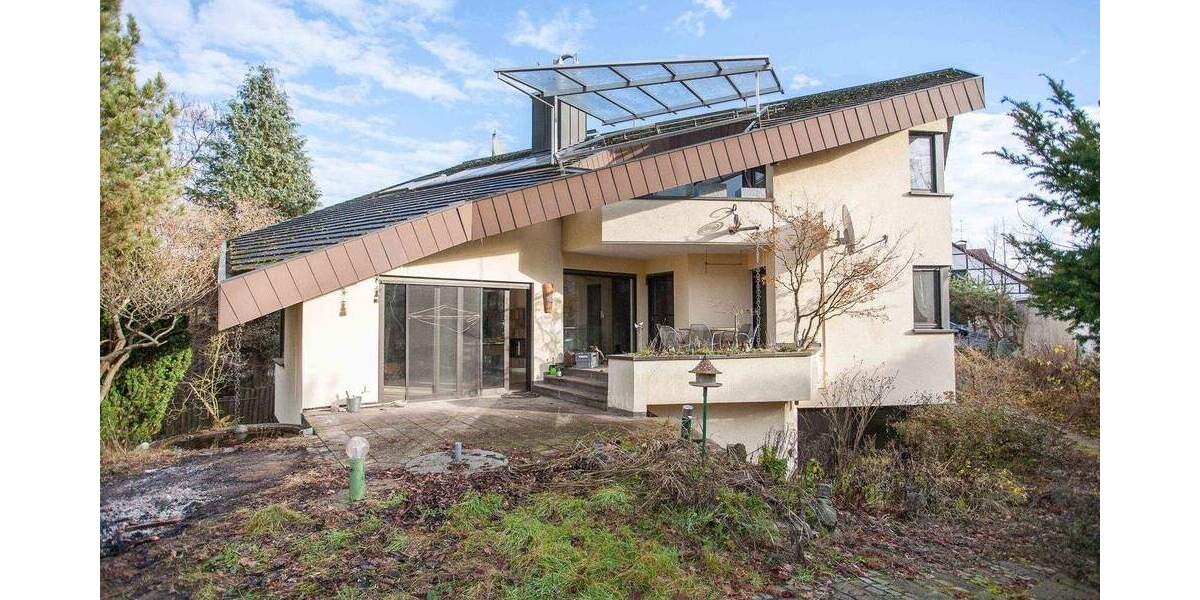 Einfamilienhaus Uttenreuth - 8 Zimmer, 270 m&sup2;, 3.000&euro; | Angebot:24450110