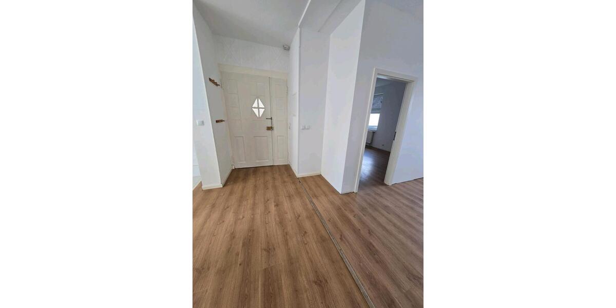 Etagenwohnung Kehl - 4 Zimmer, 103 m&sup2;, 1.400&euro; | Angebot:26110994