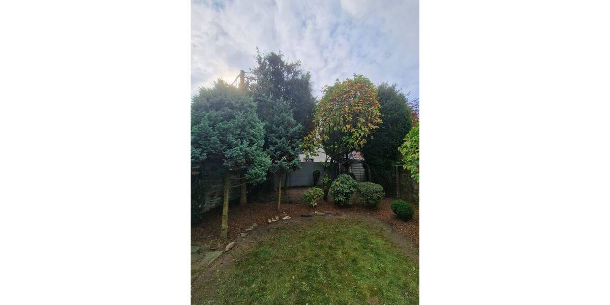 Etagenwohnung Mönchengladbach Windberg - 4 Zimmer, 124 m&sup2;, 1.200&euro; | Angebot:26744932