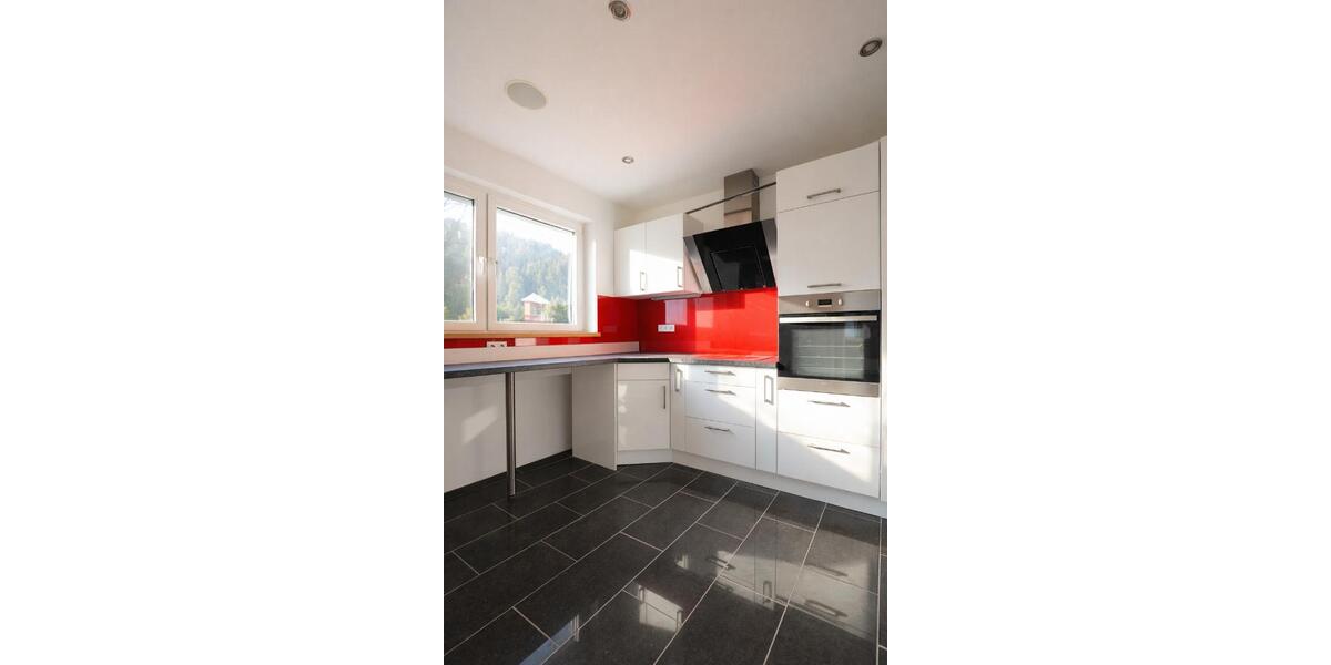 Erdgeschoßwohnung Föhren - 3 Zimmer, 97 m&sup2;, 1.100&euro; | Angebot:25445001