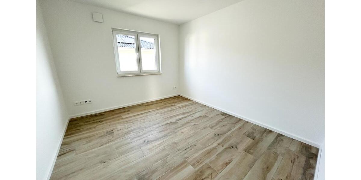 Etagenwohnung Magdeburg Ottersleben - 5 Zimmer, 134 m&sup2;, 1.650&euro; | Angebot:25499238