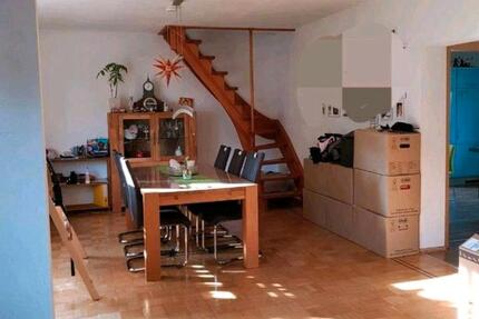Wohnung Schwarzenbach am Wald - 5 Zimmer, 110 m&sup2;, 800&euro; | Angebot:27598903