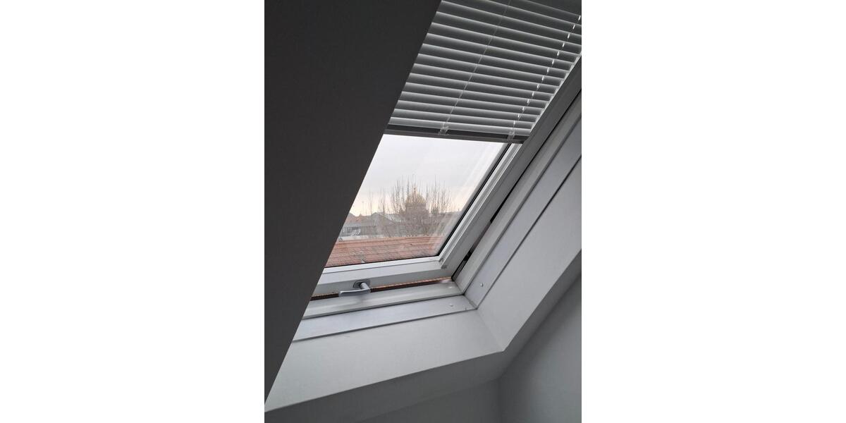 Dachgeschoßwohnung Berlin Mitte - 3.5 Zimmer, 109 m&sup2;, 1.812&euro; | Angebot:25654014