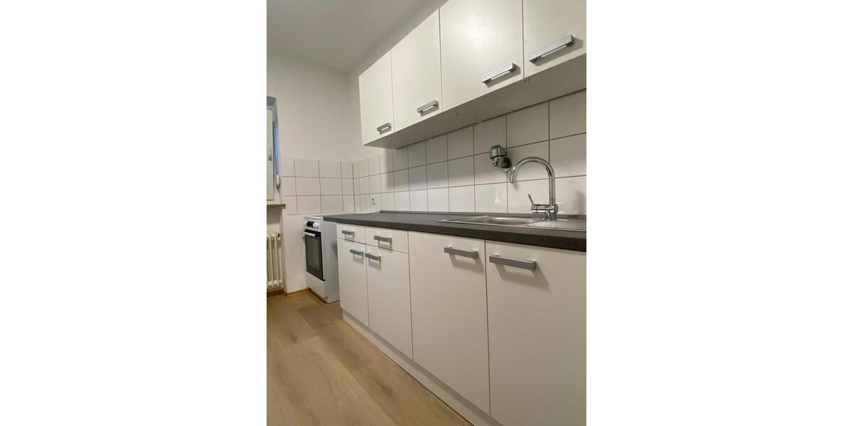 Wohnen auf Zeit Bensheim - 3 Zimmer, 15&euro; | Angebot:22357834