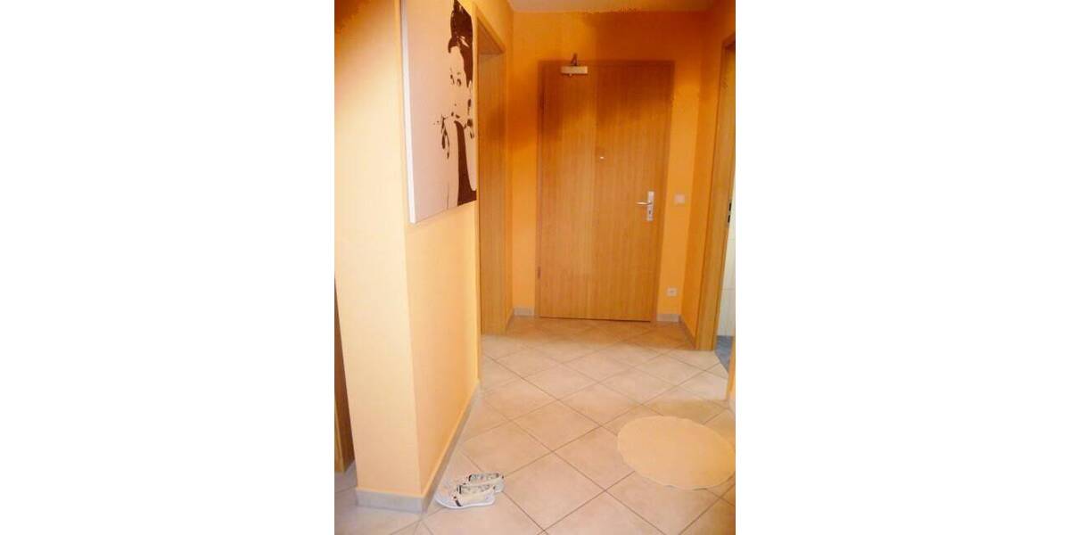 Etagenwohnung Roth - 3 Zimmer, 71 m&sup2;, 675&euro; | Angebot:26820804