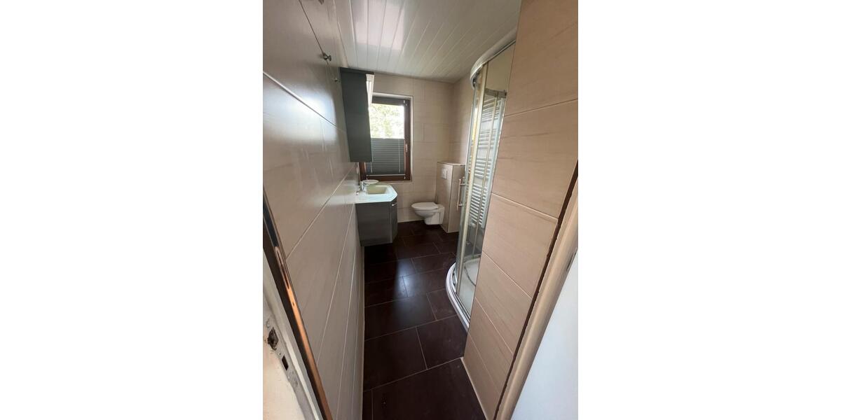 Reihenhaus Güstrow - 2.5 Zimmer, 78 m&sup2;, 900&euro; | Angebot:25950818