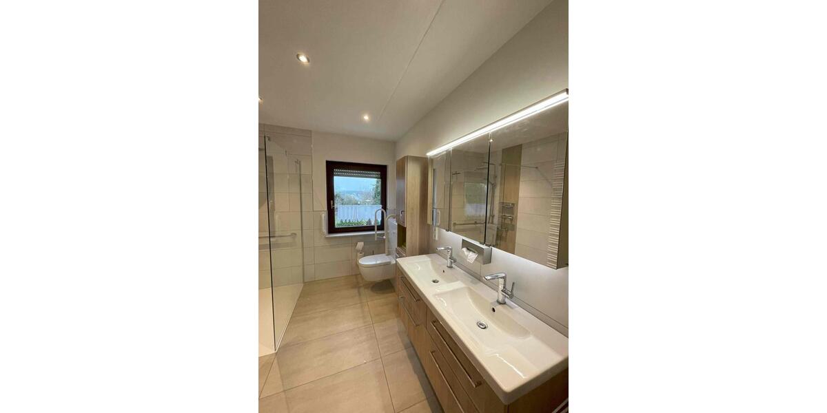 Erdgeschoßwohnung Frankenberg (Eder) - 5 Zimmer, 165 m&sup2;, 1.100&euro; | Angebot:23908357