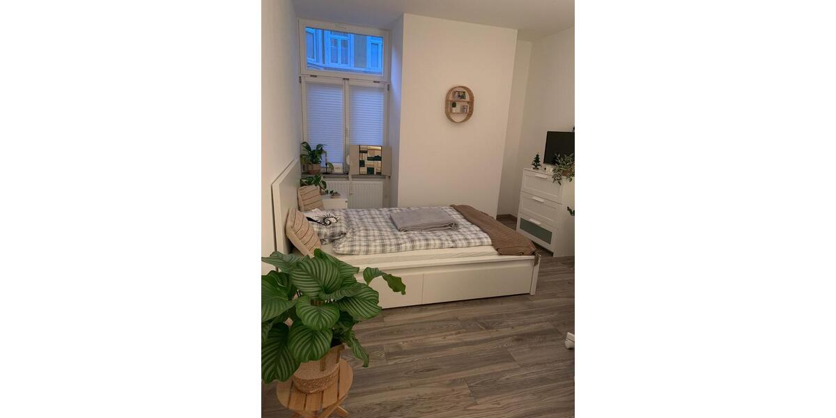 Wohnen auf Zeit Meiningen - 5 Zimmer, 160 m&sup2;, 420&euro; | Angebot:23711537