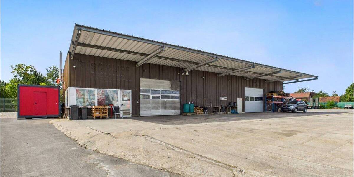 Ca. 4300 m² Freifläche mit Halle in Sulzbach am Main zu vermieten zimmer