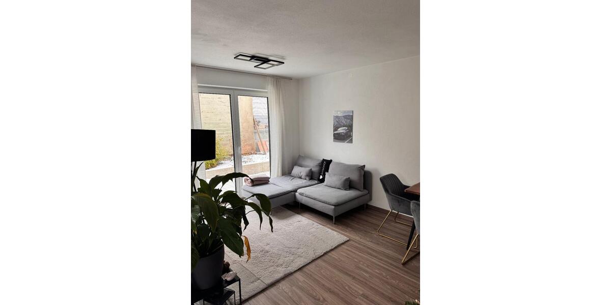 Roßtal: Moderne, neuwertige 2-Zimmer Wohnung in S-Bahn Nähe 2 zimmer