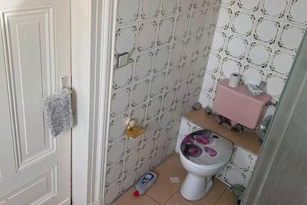 Iselohn WG-Zimmer in 3er-WG ab Dezember frei 4 zimmer