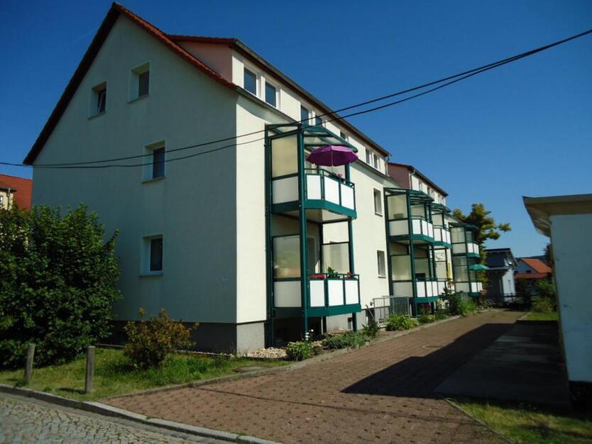 Dachgeschosswohnung in ruhiger Lage zimmer
