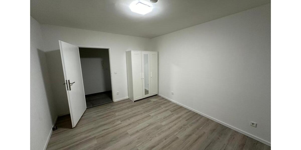 Etagenwohnung Karlsruhe Knielingen - 1 Zimmer, 15 m&sup2;, 600&euro; | Angebot:25963150