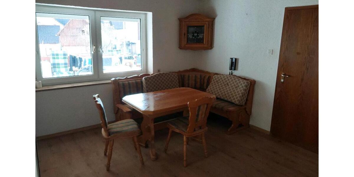Erdgeschoßwohnung Heiligenstadt in Oberfranken - 5 Zimmer, 141 m&sup2;, 799&euro; | Angebot:25926244